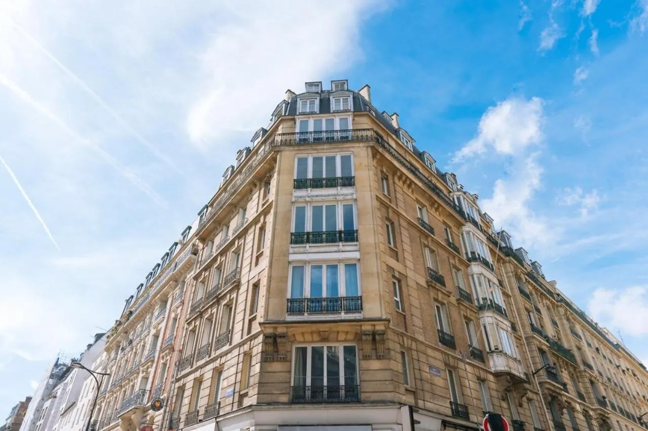 Chic Apartment W 2 Sofa Beds 18Th Arrondissement location